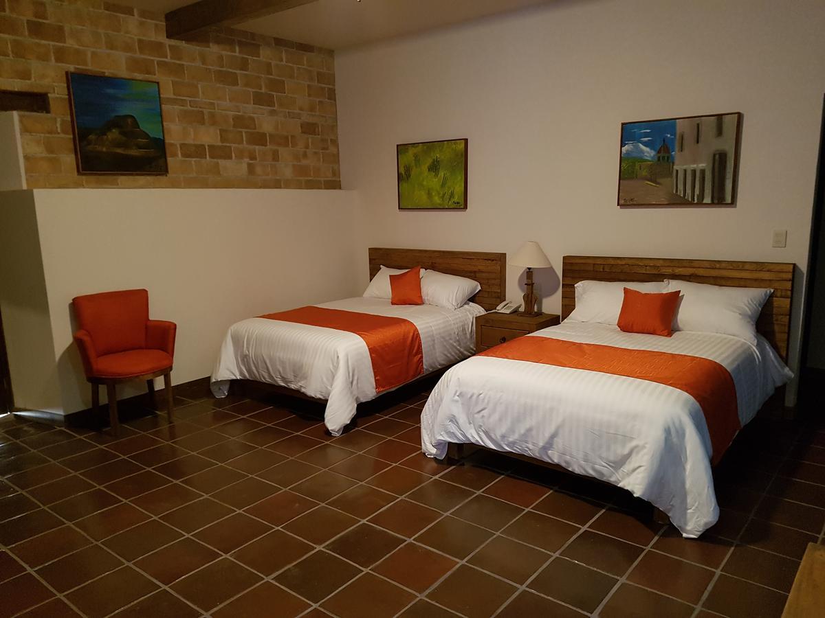 Hotel Casa De Los Rombos Tula Kültér fotó